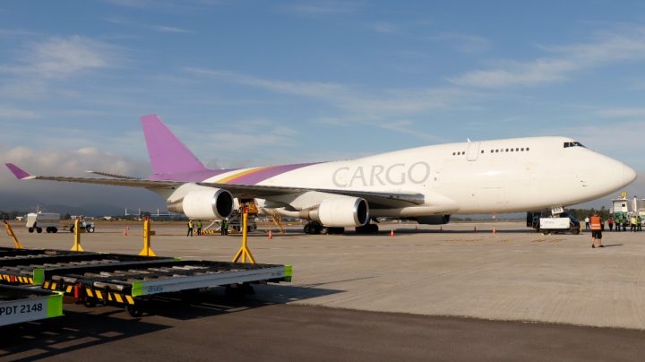 Floripa Airport recebe aeronave de grande porte