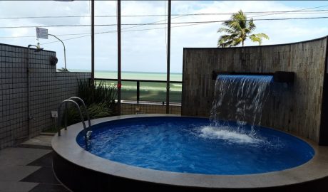 Desde o dia 02 de abril, o Hotel Boa Viagem Praia, de Recife, passou a pertencer ao Nacional Inn Hotéis, com a marca Golden Park. O retrofit, já iniciado e previsto para ser concluído em 60 dias, inclui a construção de um novo Fitness Center. O hotel é dotado de restaurante 24 horas e piscina com cascata, ambos de frente para o mar.