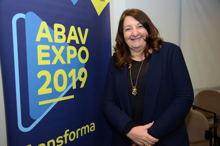 Magda Nassar promove primeira Reunião do Conselho de Presidentes de sua gestão na ABAV 