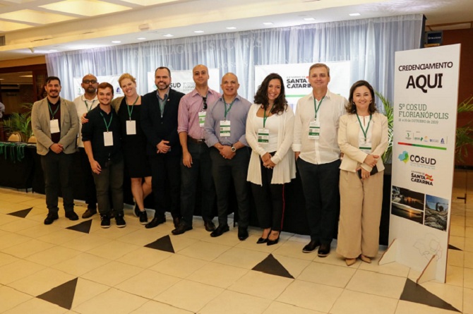 A reunião do Grupo de Trabalho do Turismo no 5º Encontro do Consórcio de Integração Sul e Sudeste (Cosud), que terminou no último sábado (19), em Florianópolis, foi marcada por uma aproximação com outros três segmentos