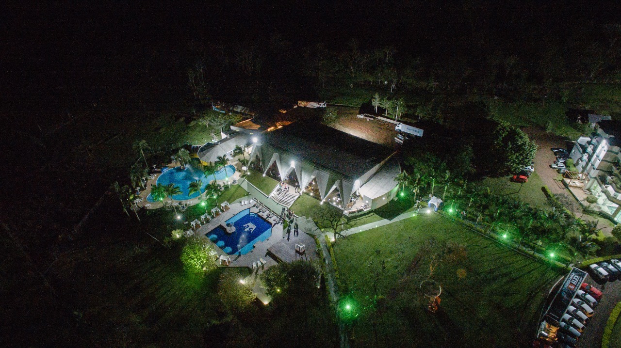Pratas Thermas Resort & Convention, é um dos finalistas de um dos mais renomados títulos do turismo no estado