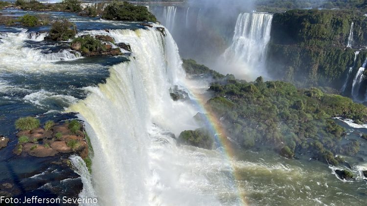 Começa em Foz do Iguaçu uma das principais feiras de turismo do Brasil