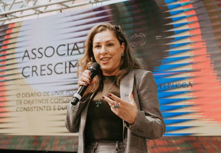 Margot Rosenbrock Pagamos por passagens, bagagens despachadas, escolha de assentos, wifi e até lanchinhos