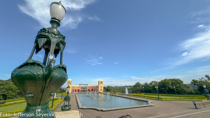 Jardim Botânico Expo Turismo Paraná - Centro estratégico de um mercado
