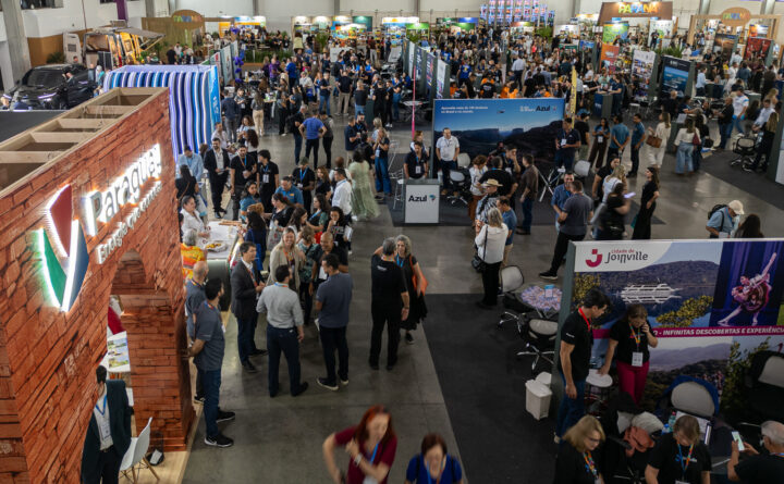 Expo Turismo Paraná 2026 encerrou com foco em negócios, capacitação e fortalecimento do setor