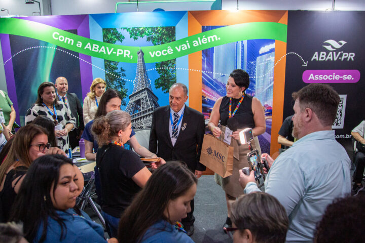Expo Turismo Paraná 2026 encerrou com foco em negócios, capacitação e fortalecimento do setor